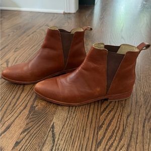 NISOLO Eva Chelsea Boot